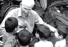 Padre William Wasson, fondatore della N.P.H.